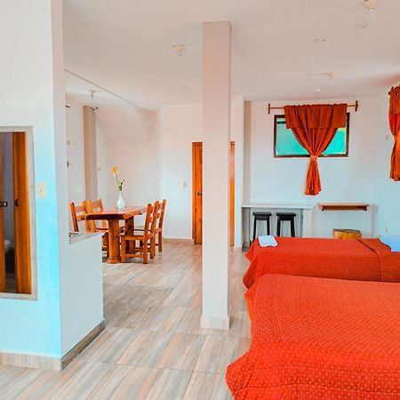 Suites En El Centro Puerto Ayora  Ngoại thất bức ảnh
