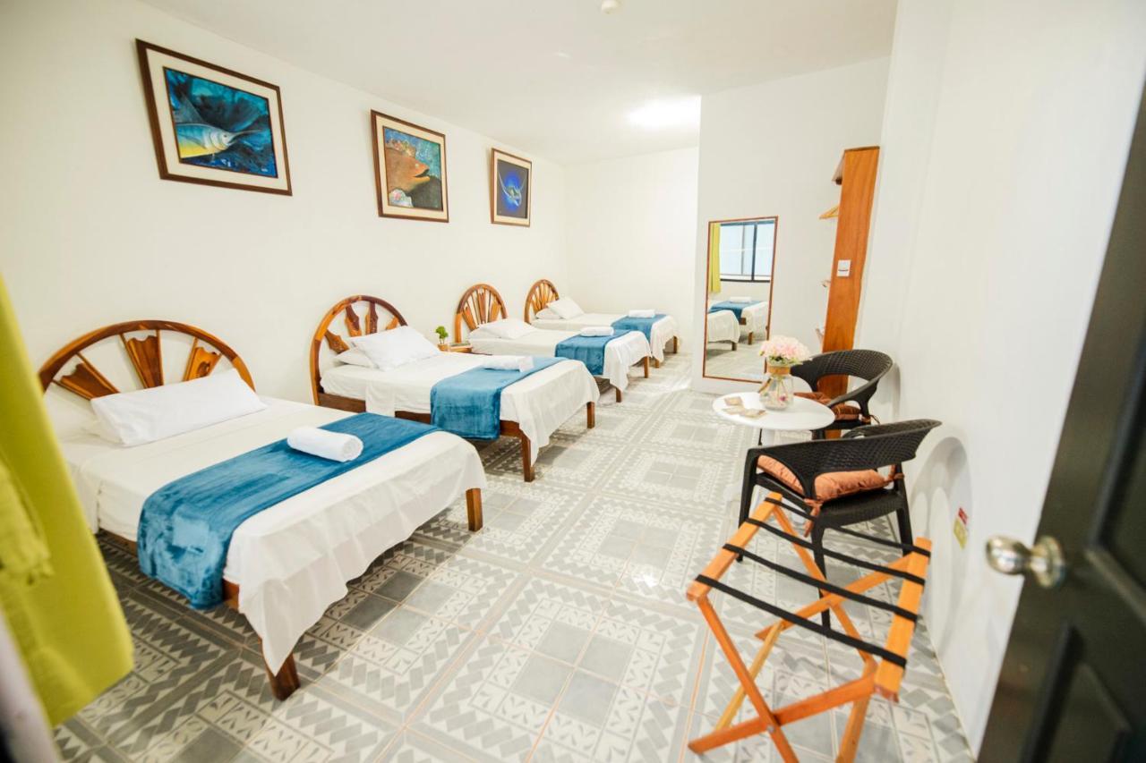 Suites En El Centro Puerto Ayora  Ngoại thất bức ảnh