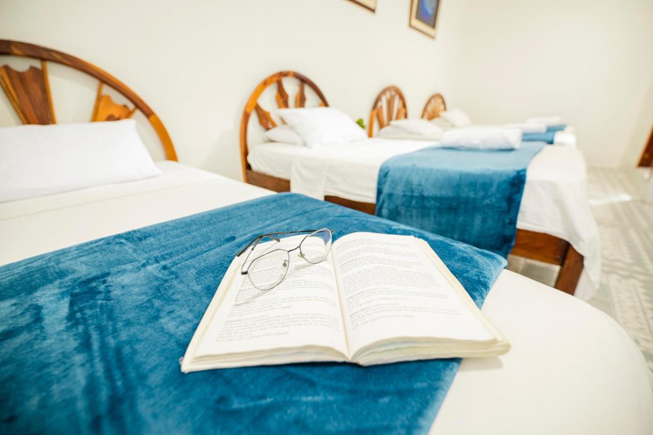 Suites En El Centro Puerto Ayora  Ngoại thất bức ảnh