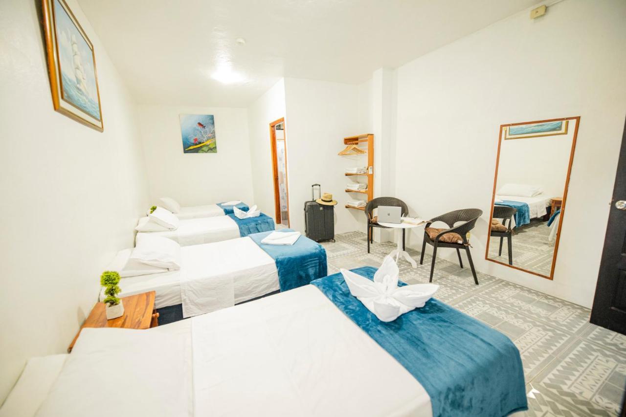 Suites En El Centro Puerto Ayora  Ngoại thất bức ảnh
