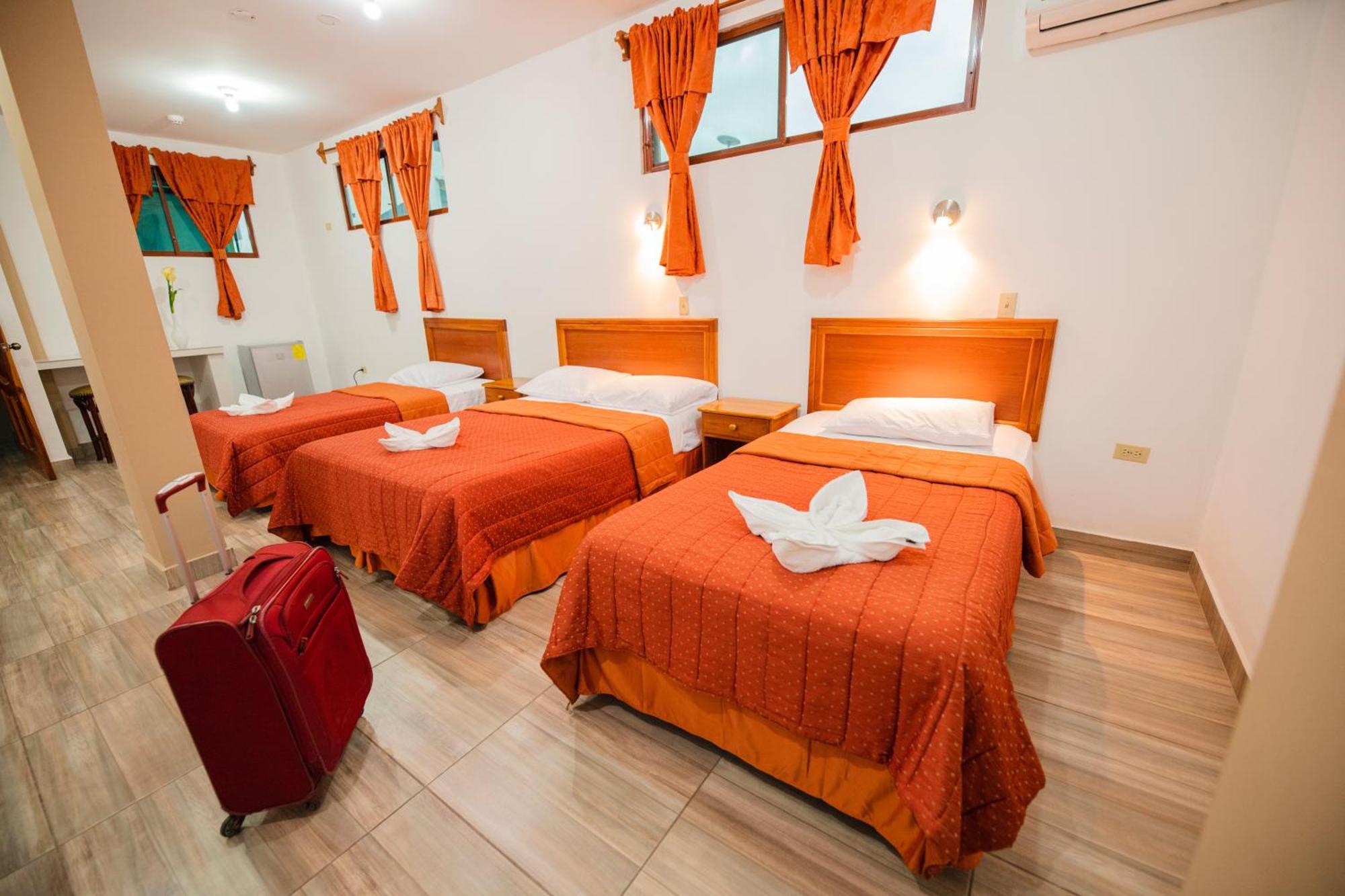 Suites En El Centro Puerto Ayora  Ngoại thất bức ảnh