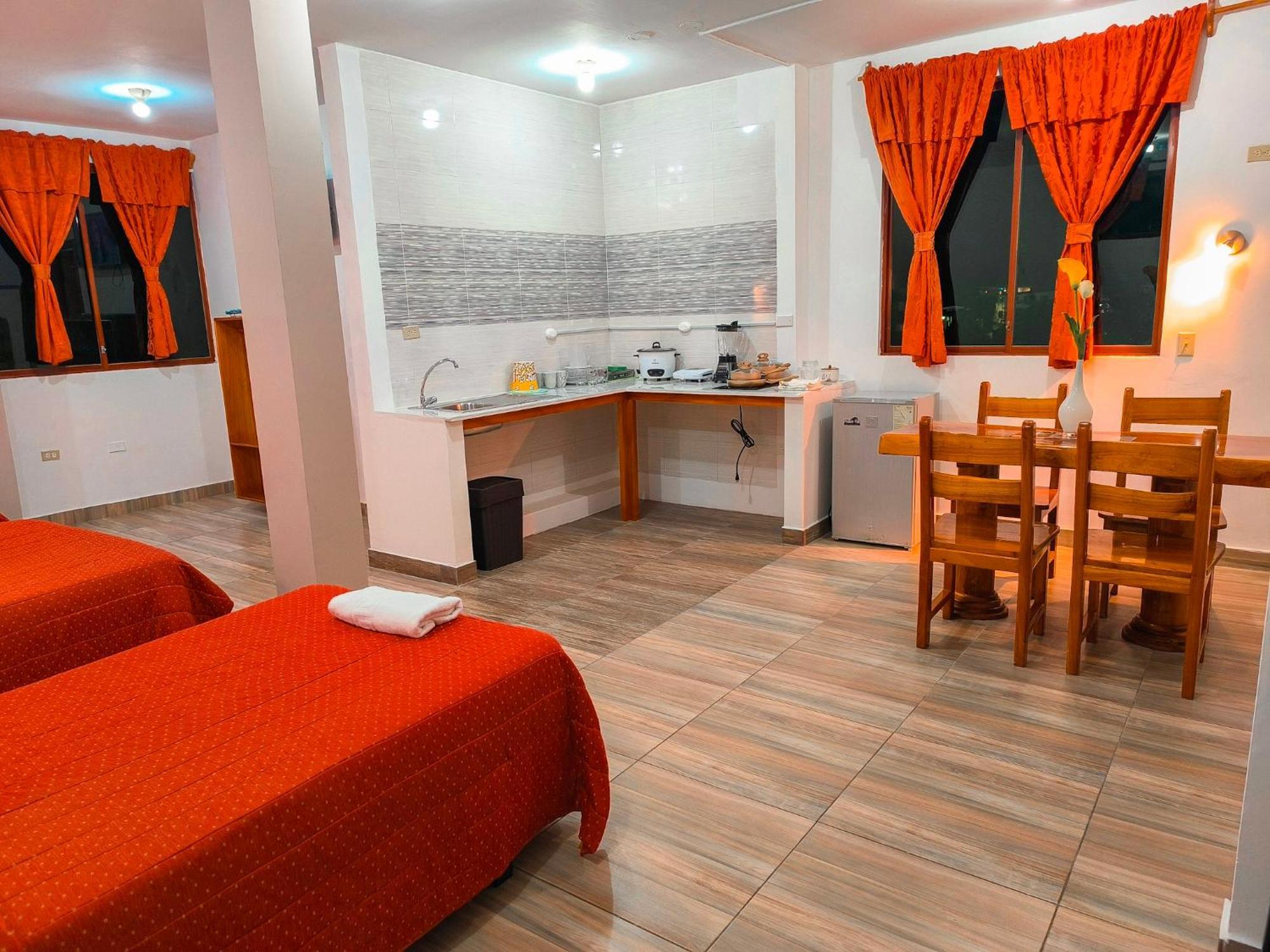Suites En El Centro Puerto Ayora  Ngoại thất bức ảnh